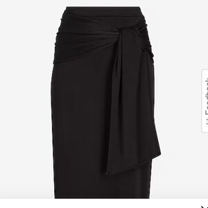 NWT Express silky convertible midi, lg
